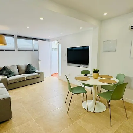 Mesana 27 Nyaraló *